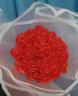 دسته گل عروس و تولدو هدیه گل بانو