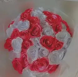 دسته گل عروس و کادویی گل بانو