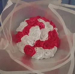 دسته گل عروس و کادویی گل بانو