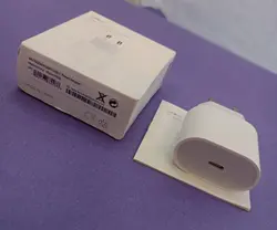 آداپتور ۲پین آیفون ۲۰وات