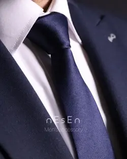 ست کراوات و دستمال جیب مردانه سرمه ای ساده ساتن