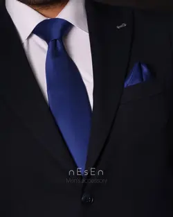 ست کراوات و دستمال جیب مردانه نسن | کاربنی (آبی نفتی) ساده (جودون)