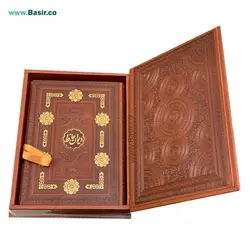 کتاب دیوان حافظ نفیس و معطر چرمی همراه با قاب بازشو