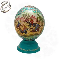 نقاشی بازی چوگان روی تخم شترمرغ