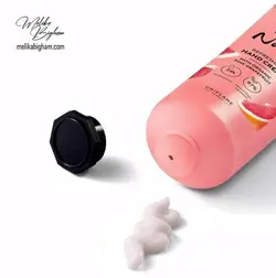 کرم محافظت کننده دست و ناخن گریپ فروت لاونیچر اوریفلیم - ملیکا بی‌غم