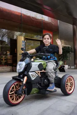 موتور شارژی سه چرخ مدل Ducati - تنگستان کیش | فروش دوچرخه،اسکیت،اسکوتر