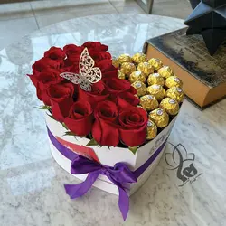 باکس گل مدل 657 - خرید جعبه گل مدل 657 | گلفروشی آنلاین هما