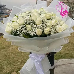 دسته گل مردانه سفید مدل 28 | قیمت شهریور 1402 - همافلاور
