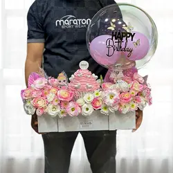 باکس گل و کیک برای نوزاد دختر |  قیمت باکس گل و کیک آتوسا