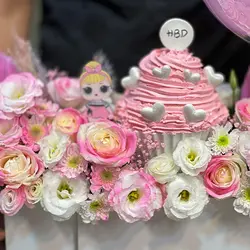 باکس گل و کیک برای نوزاد دختر |  قیمت باکس گل و کیک آتوسا
