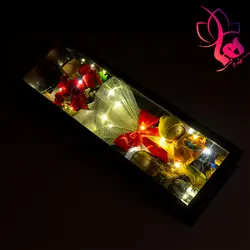 دسته گل فانتزی رز با عروسک مدل جوانه | دسته گل با ریسه LED