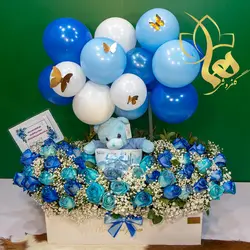 باکس گل و کیک و بادکنک پسرانه مدل صدرا - گل فروشی آنلاین هما