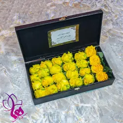 باکس گل رز زرد مدل ژیوان {جعبه گل چرمی با 20 شاخه رز زرد }