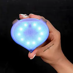 دستگاه 2 در 1 ال ای دی تراپی فیس واش و ماساژور کف سر ضد آب