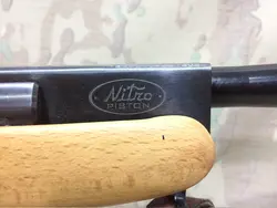 تفنگ بادی بنجامینNP XL 1100 با قدرت ۳۵ ژول با دوربین سوپر انتی شوک ( قیمت فوق ویژه )