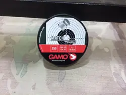 تفنگ بادی دیانا 470 کالیبر 5/5 به همراه دوربین گامو زوم 50*3.9