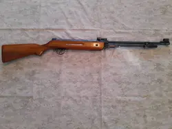 تفنگ بادی چینی زیرتاشو در حد نو کالیبر 5.5