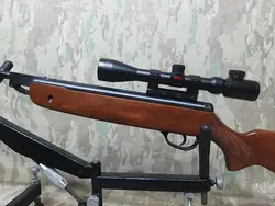 تفنگ بادی هاتسان رنجر آپاچی ١١٠٠ قنداق چوبی به همراه دوربین در حد نو