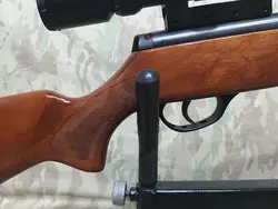 تفنگ بادی هاتسان رنجر آپاچی ١١٠٠ قنداق چوبی به همراه دوربین در حد نو