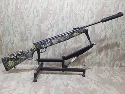 تفنگ بادی هاتسان رنجر آپاچی 1300 ایكس استتار در حد پلمپ نوعه نوعه نو همراه با بند و پایه تفنگ و فنر فابریك هاتسان