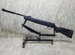 تفنگ بادی هاتسان رنجر آپاچی 1400 ایكس در حد پلمپ نوعه نوعه نو همراه با پایه تفنگ و فنر فابریك هاتسان