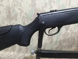 تفنگ بادی هاتسان رنجر آپاچی 1400 ایكس در حد پلمپ نوعه نوعه نو همراه با پایه تفنگ و فنر فابریك هاتسان