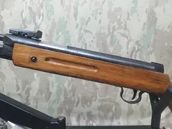 تفنگ بادی چینی زیرتاشو همراه کیف و ساچمه در حد نو