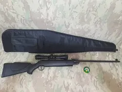 تفنگ بادی نخجیر ایرانی در حد پلمپ به همراه کیف تفنگ و ساچمه