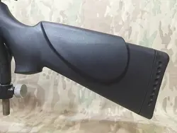 تفنگ بادی نخجیر ایرانی در حد پلمپ به همراه کیف تفنگ و ساچمه