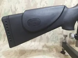 تفنگ بادی نخجیر ایرانی در حد پلمپ به همراه کیف تفنگ و ساچمه