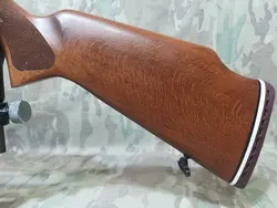 تفنگ بادی هاتسان ١١٠٠ قنداق چوب در حد آکبند داخل كارتن ساچمه