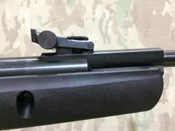 تفنگ بادی گامو شادو ١٠٠٠ در حد نو همراه دوربين زوم دار و كيف حمل فابريك گامو