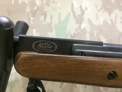 تفنگ بادی بنجامین امریکایی NPXL 1100 در حد آكبند همراه دوربین فابریک سنتر پوینت ٤٠*٩-٣ با قدرت ۳۵ ژول