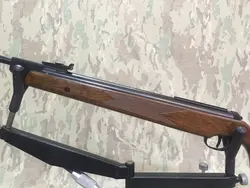 تفنگ بادي ديانا ٣٥٠ مگنوم t05 در حد پلمپ کمتر از ۱۰۰ شلیک فقط در مصرف دکور