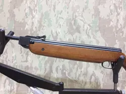 تفنگ بادی وایرخ ۸۰ در حد نو کالیبر ۵.۵