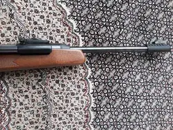 تفنگ بادی دیانا 52 در حد نو با بند