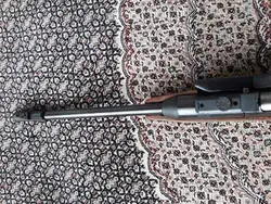 تفنگ بادی دیانا 52 در حد نو با بند