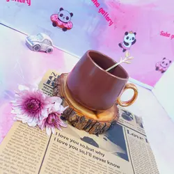 فنجون قاشق برگی