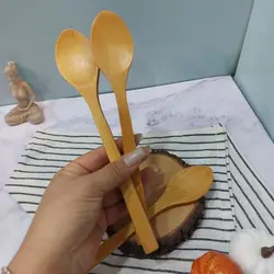 قاشق چوبی اشپزی