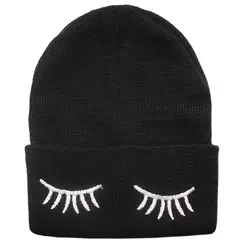 کلاه بافت اکریل گلدوزی