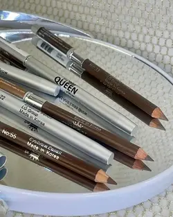 مداد ابرو ضدآب کویین