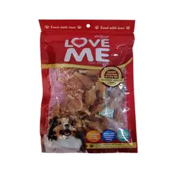 تشویقی سگ لاومی طعم مرغ طرح دور پیچ نیم قلمی وزن 350 گرم - Love Me