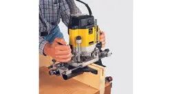 اور فرز نجاری دیوالت مدل DW625E
