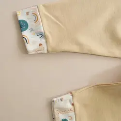 بلوز و شلوار پسرانه نوزادی یقه گرد طرح شیر پردیسبلوز و شلوار پسرانه یقه گرد طرح شیر نوزاد تا دو سال پردیس