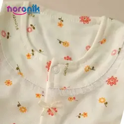 مانتو و شلوار نوزادی دخترانه طرح نباتی پردیس تا 18 ماهست بلوز و شلوار جلو دکمه دار دخترانه