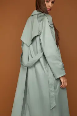 بارانی ژاپن قرمز