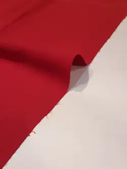 کرپ سوپر مازراتی قرمز