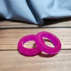 حلقه رزینی طرح دار بنفش