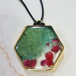 آویز رزینی قاب برنجی بزرگ گلدار