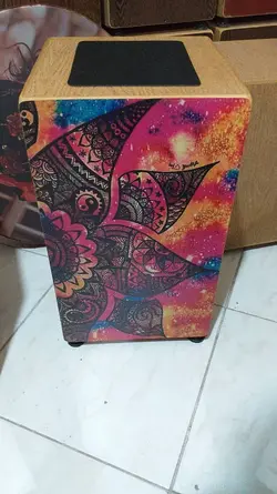 کاخن پژواکوب طرح دار و ساده قابل کوک cajon